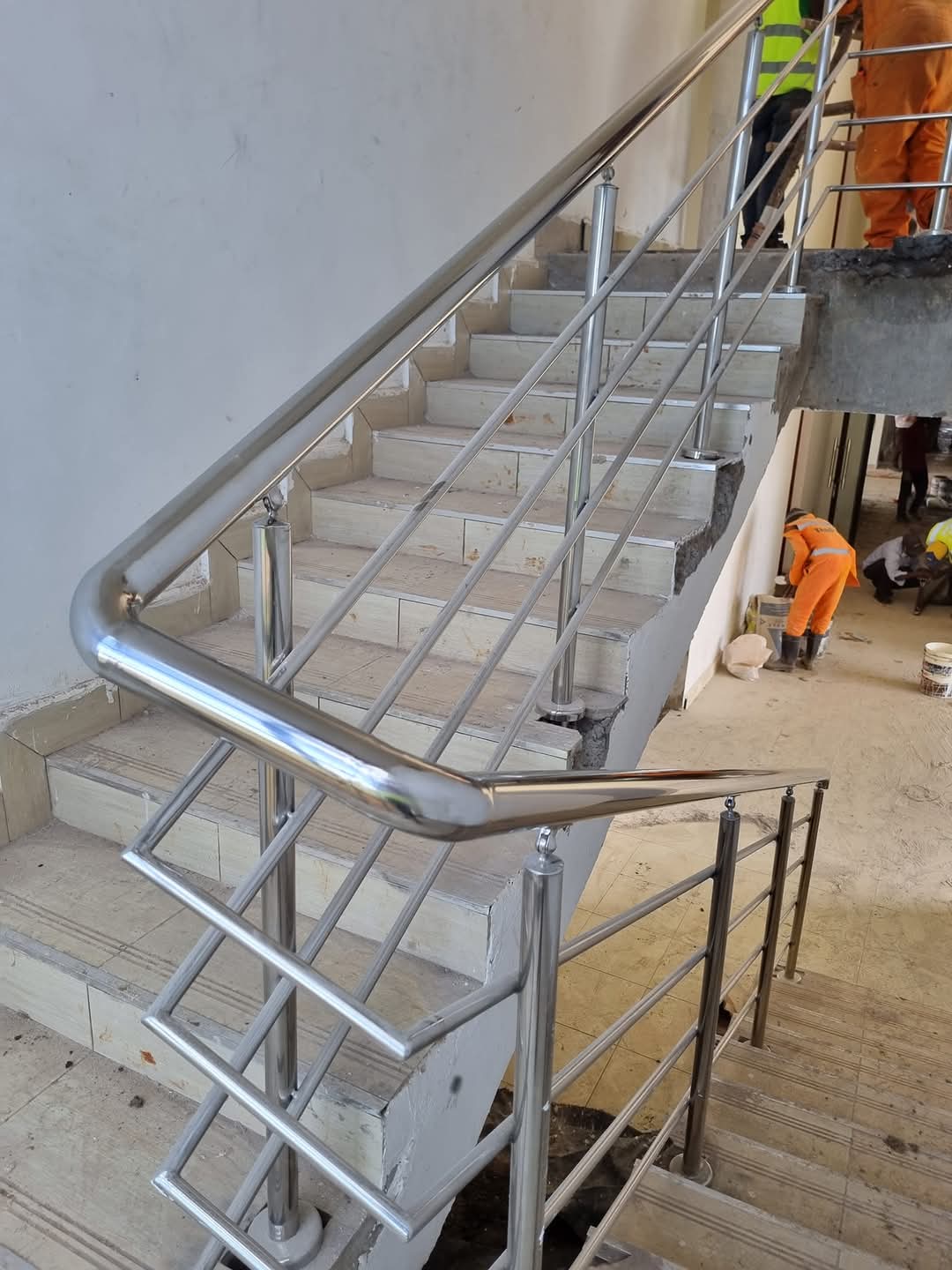 Custom stainless staircase railing